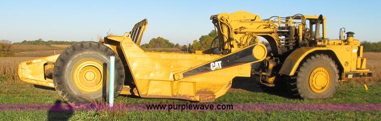 image for item E4992 1982 Caterpillar 621B conventional scraper
