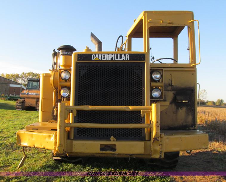 image for item E4992 1982 Caterpillar 621B conventional scraper