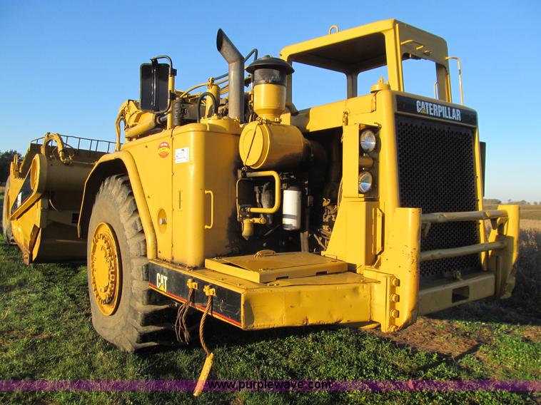 image for item E4992 1982 Caterpillar 621B conventional scraper