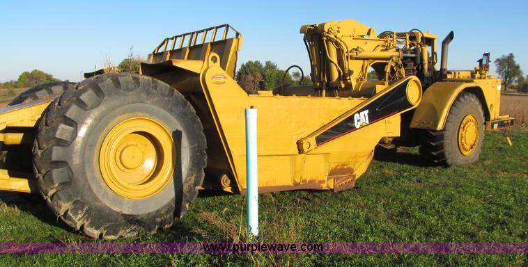 image for item E4992 1982 Caterpillar 621B conventional scraper