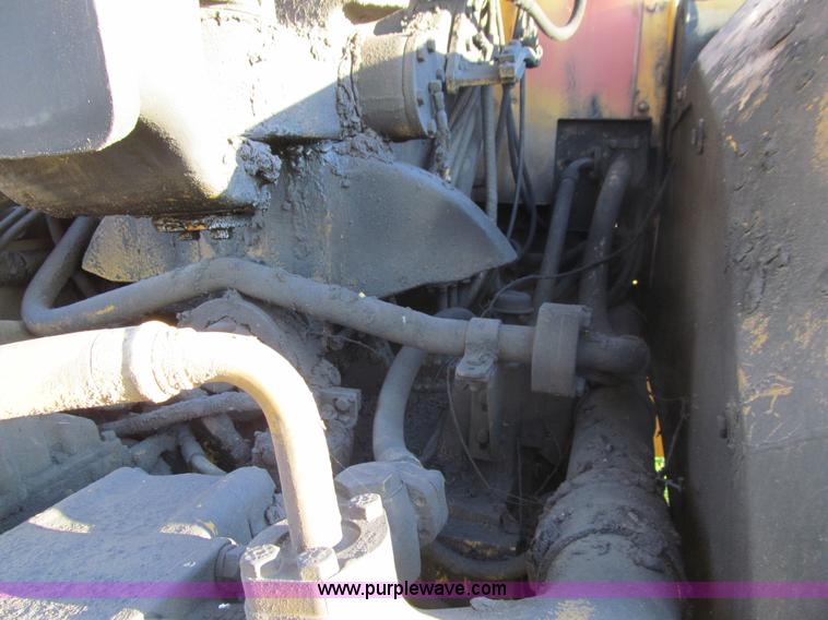 image for item E4992 1982 Caterpillar 621B conventional scraper