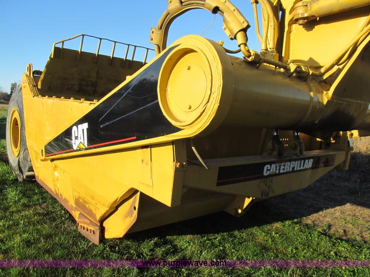 image for item E4992 1982 Caterpillar 621B conventional scraper