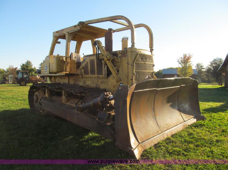 image for item E4993 1974 Caterpillar D8K dozer