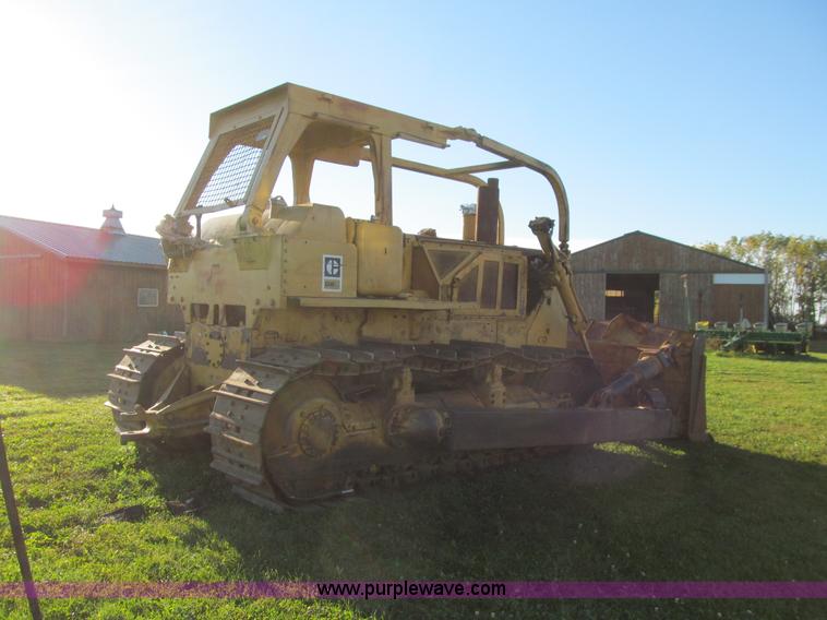 image for item E4993 1974 Caterpillar D8K dozer