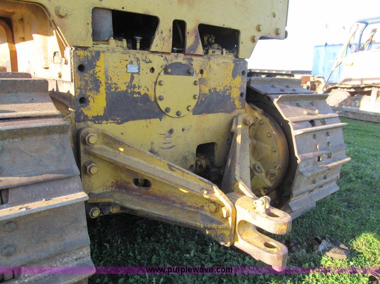 image for item E4993 1974 Caterpillar D8K dozer