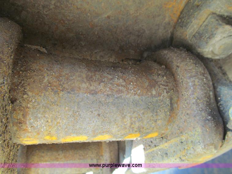 image for item E4993 1974 Caterpillar D8K dozer