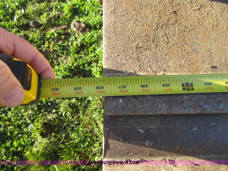 image for item E4993 1974 Caterpillar D8K dozer