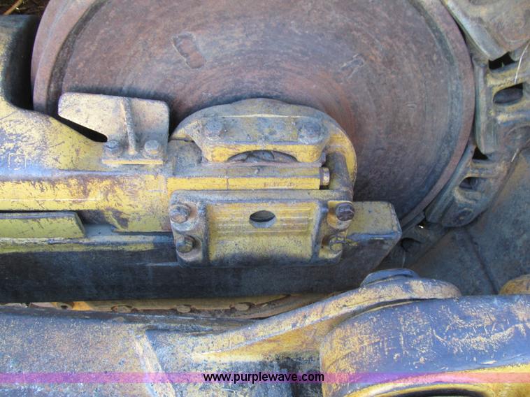 image for item E4993 1974 Caterpillar D8K dozer