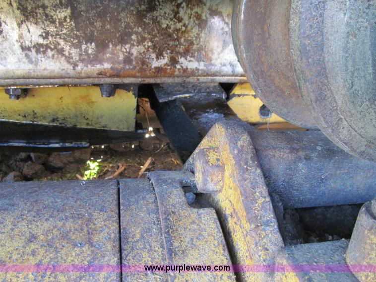 image for item E4993 1974 Caterpillar D8K dozer