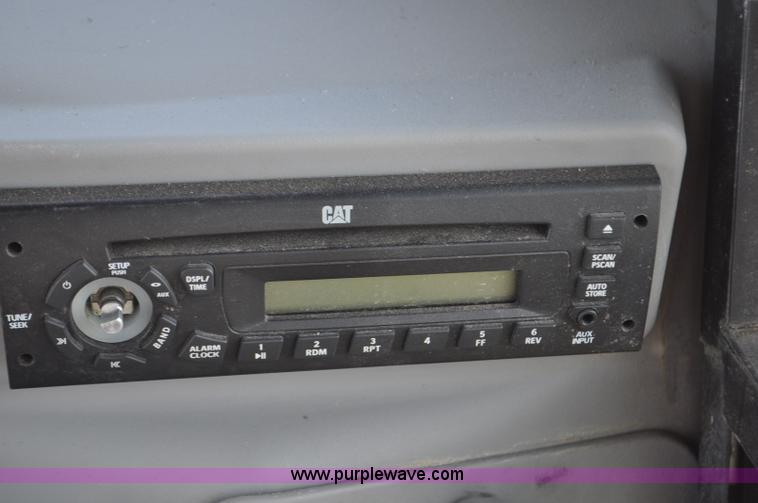 image for item F2099 2013 Caterpillar 246C skid steer