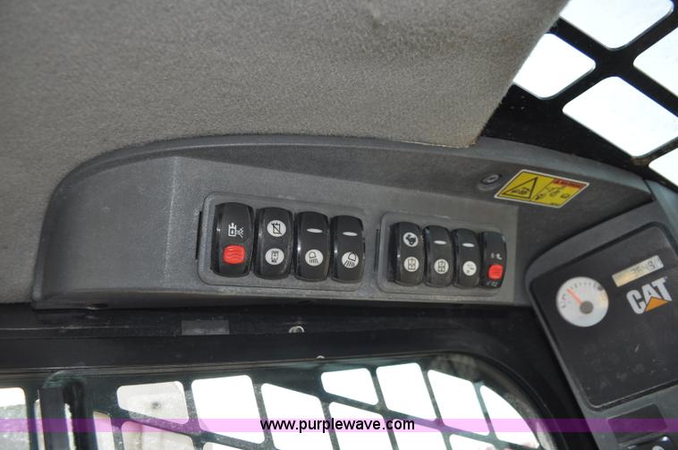 image for item F2099 2013 Caterpillar 246C skid steer