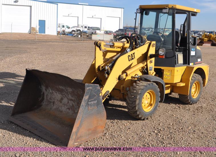 image for item F2100 2006 Caterpillar 904B compact wheel loader