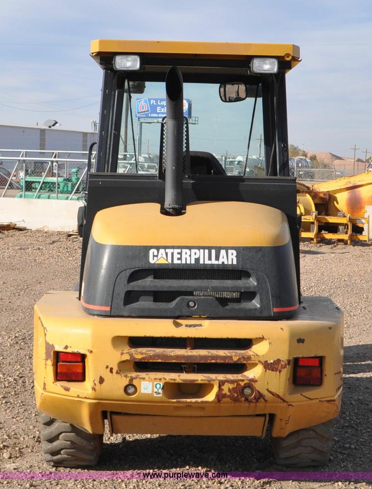 image for item F2100 2006 Caterpillar 904B compact wheel loader
