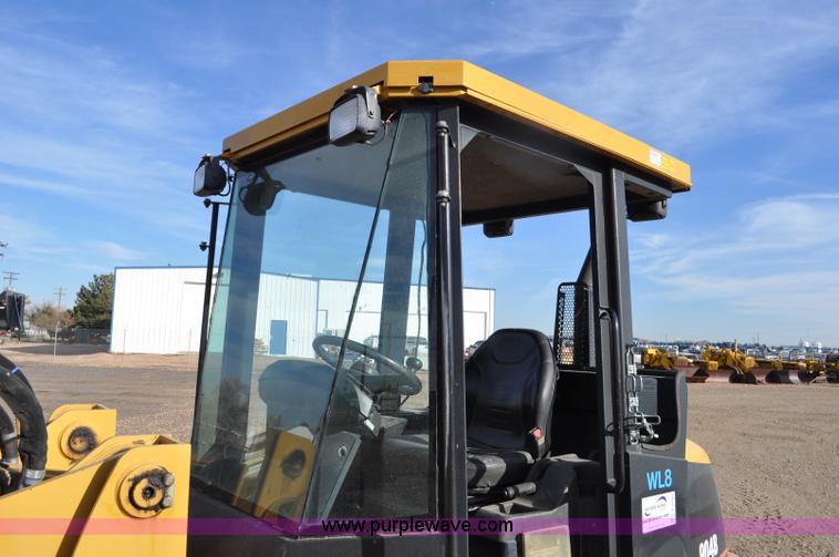 image for item F2100 2006 Caterpillar 904B compact wheel loader