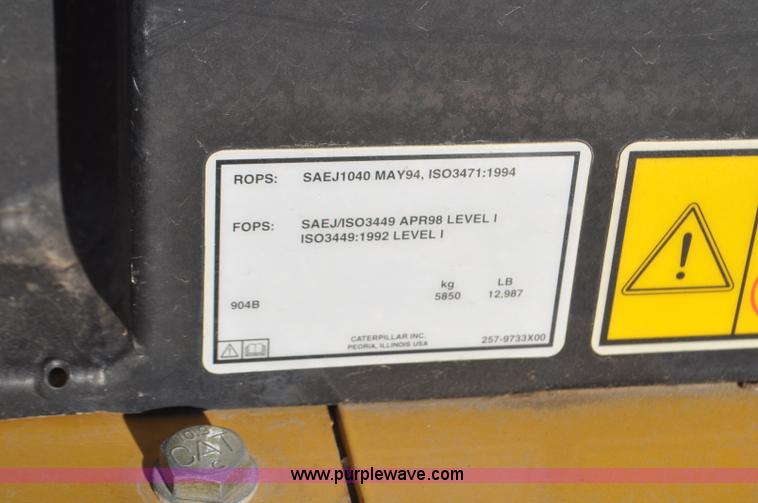 image for item F2100 2006 Caterpillar 904B compact wheel loader