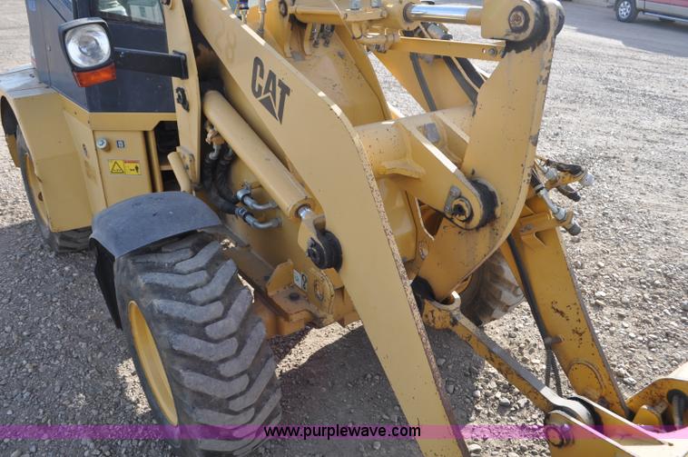 image for item F2100 2006 Caterpillar 904B compact wheel loader