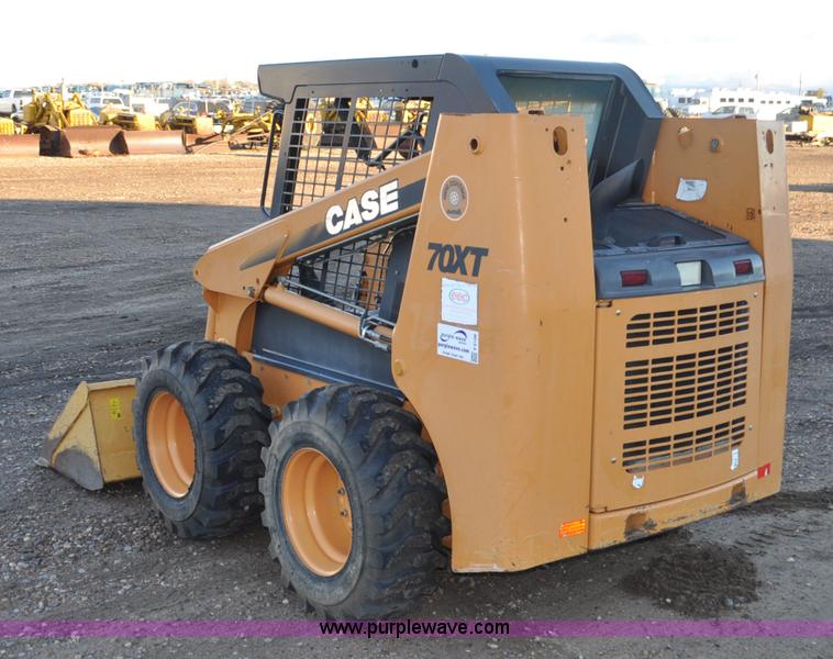image for item F2106 2003 Case 70XT skid steer