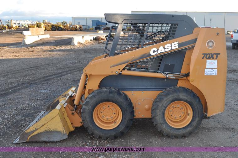 image for item F2106 2003 Case 70XT skid steer