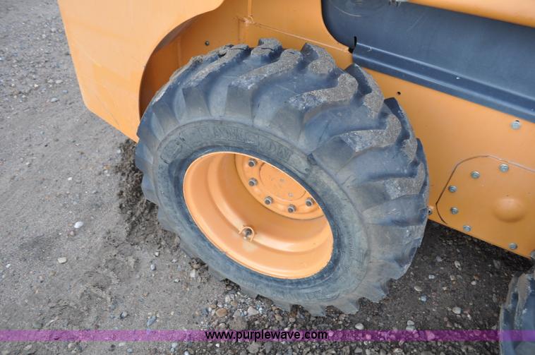 image for item F2106 2003 Case 70XT skid steer