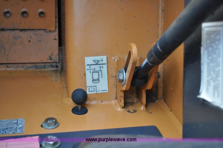 image for item F2106 2003 Case 70XT skid steer