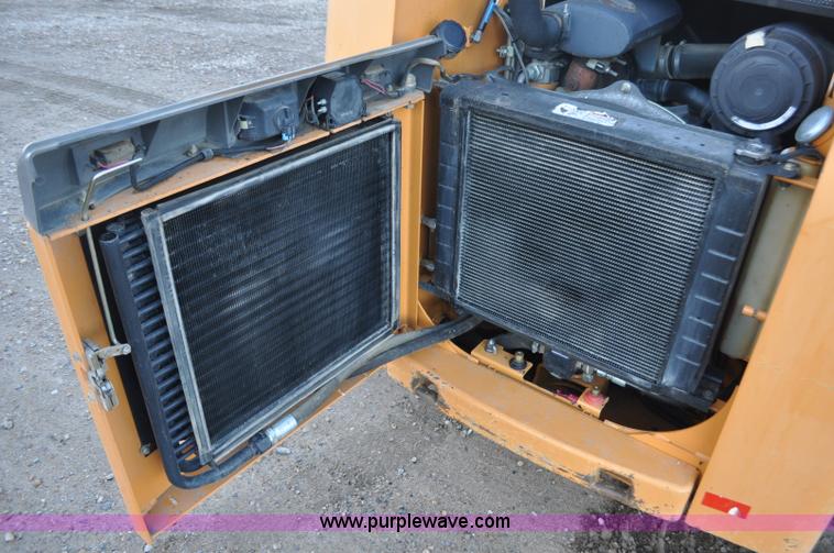 image for item F2106 2003 Case 70XT skid steer