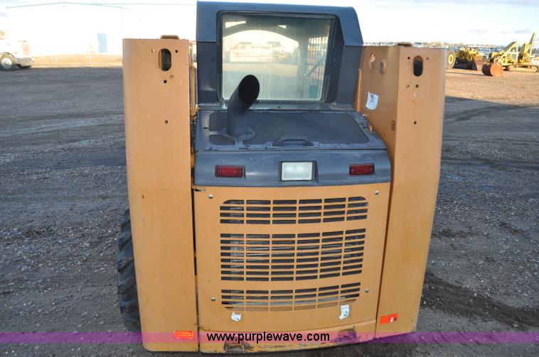 image for item F2106 2003 Case 70XT skid steer