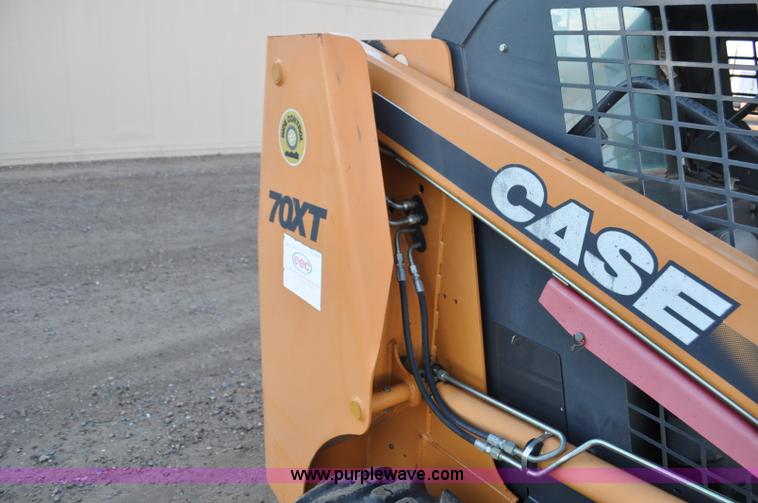 image for item F2106 2003 Case 70XT skid steer