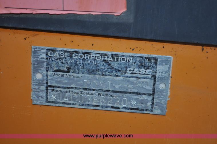 image for item F2106 2003 Case 70XT skid steer