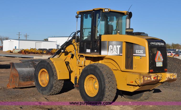 image for item F2107 2006 Caterpillar 930G integrated tool carrier