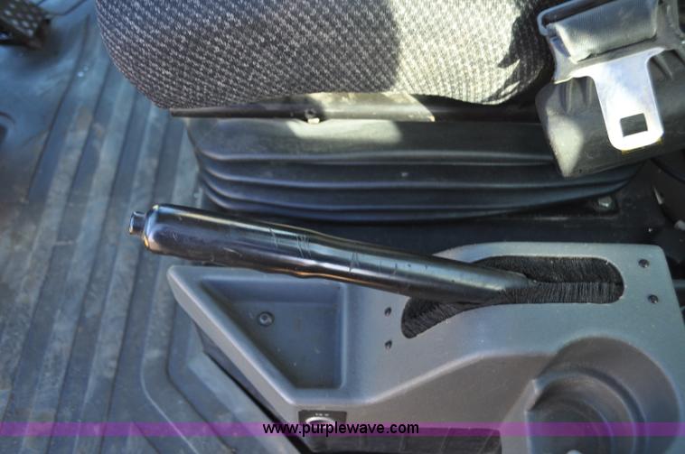 image for item F2107 2006 Caterpillar 930G integrated tool carrier