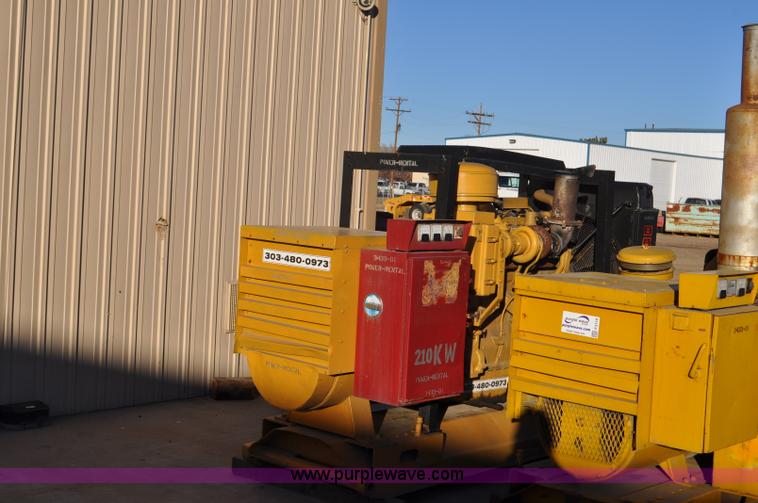 image for item F2109 Caterpillar SR4 generator