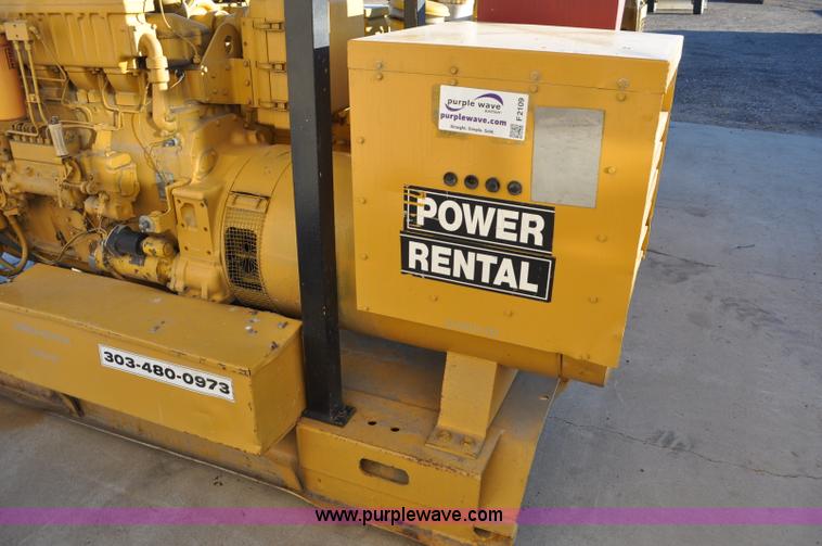 image for item F2109 Caterpillar SR4 generator