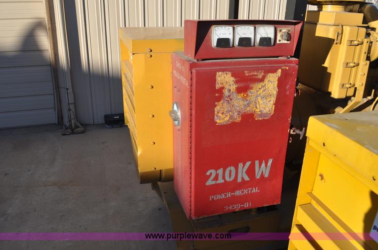 image for item F2109 Caterpillar SR4 generator