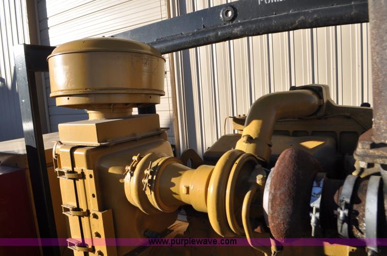 image for item F2109 Caterpillar SR4 generator