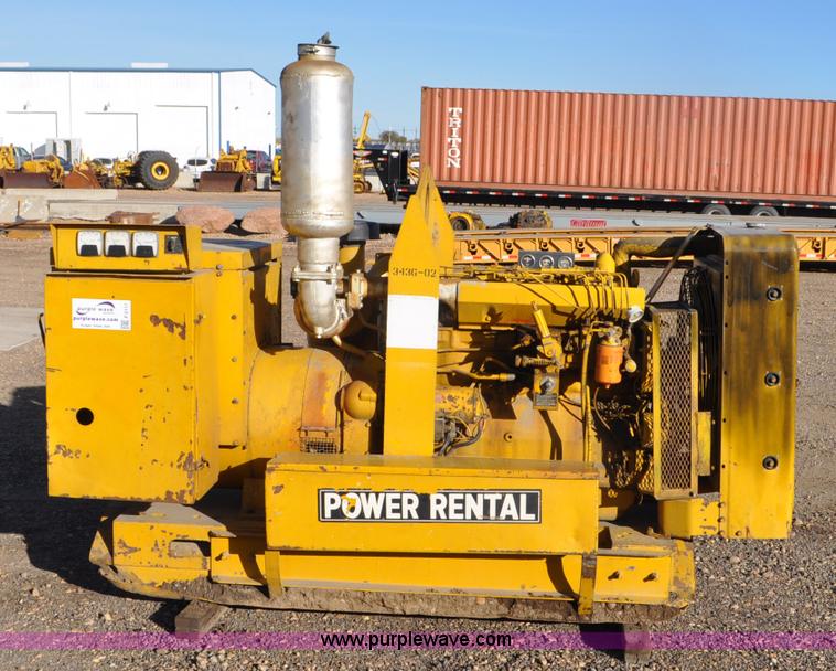 image for item F2111 Caterpillar SR4 generator