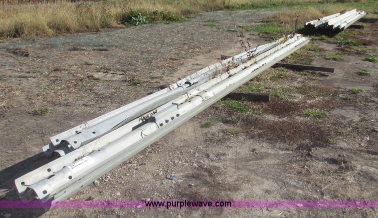 image for item G9912 Galvanized guardrail
