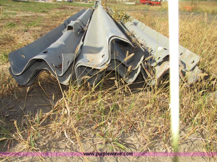 image for item G9912 Galvanized guardrail