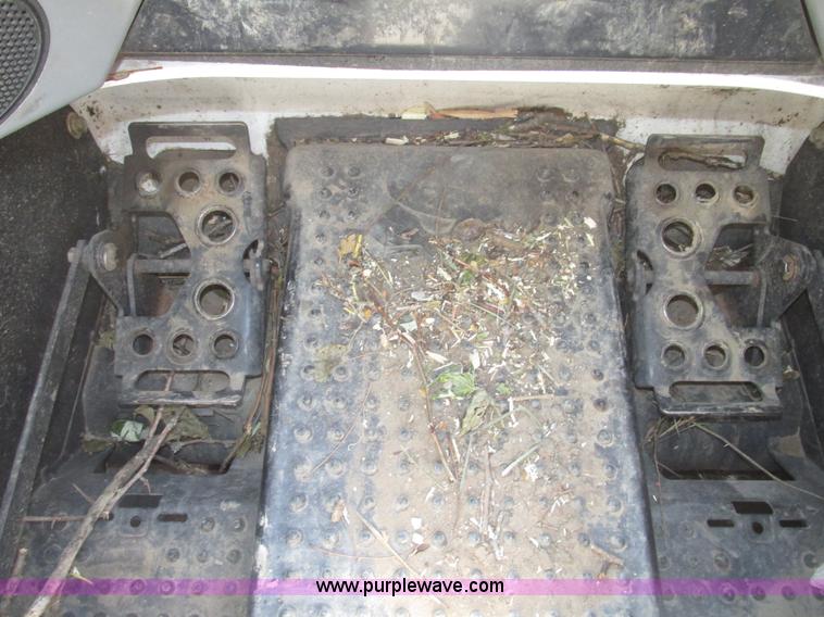 image for item G9915 2010 Bobcat S630 skid steer