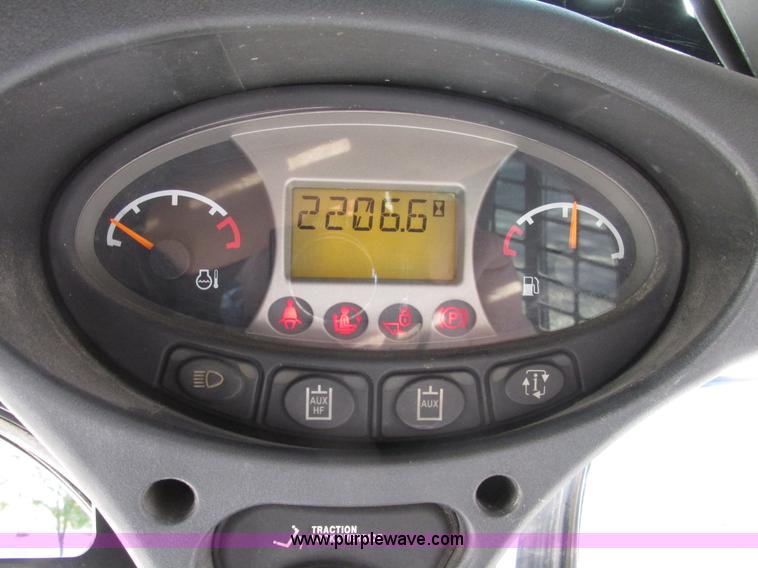 image for item G9915 2010 Bobcat S630 skid steer