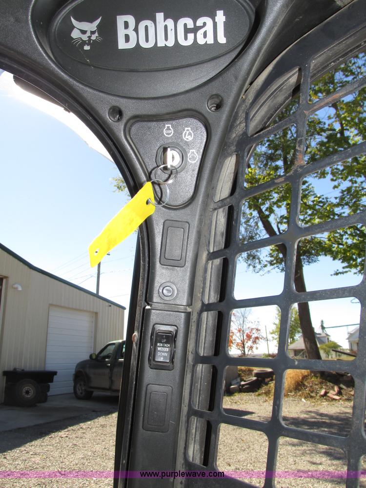 image for item G9915 2010 Bobcat S630 skid steer