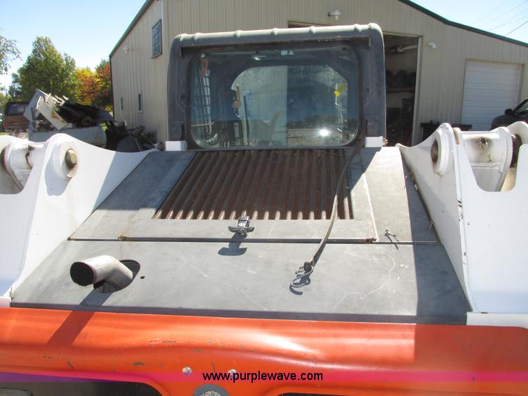 image for item G9915 2010 Bobcat S630 skid steer