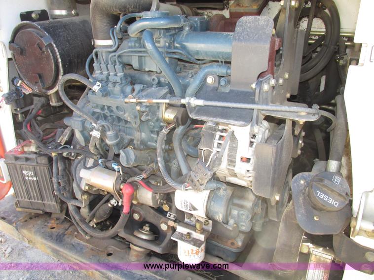 image for item G9915 2010 Bobcat S630 skid steer