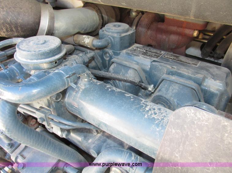 image for item G9915 2010 Bobcat S630 skid steer