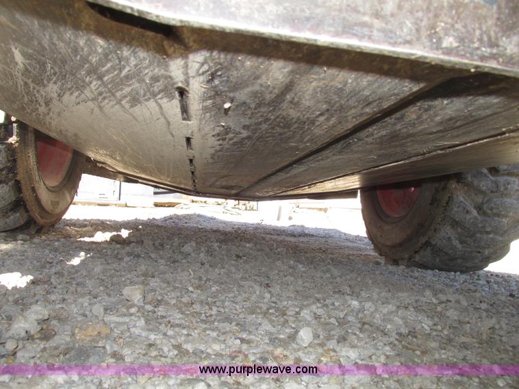 image for item G9915 2010 Bobcat S630 skid steer
