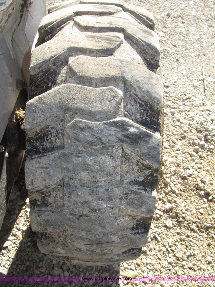 image for item G9915 2010 Bobcat S630 skid steer