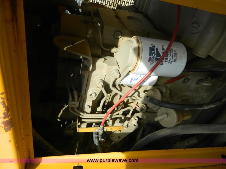 image for item H2377 1994 Gomaco GT6000-90 curb machine