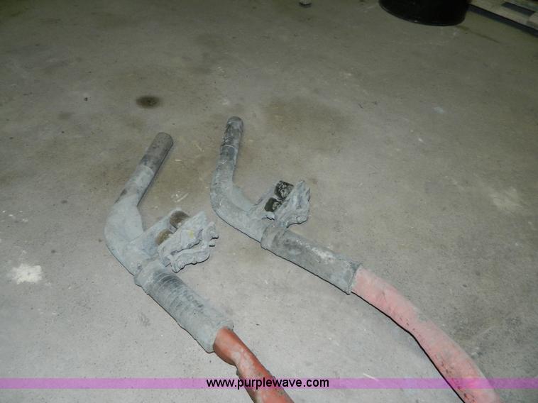 image for item H2377 1994 Gomaco GT6000-90 curb machine