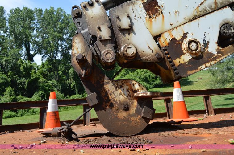 image for item H2871 1993 International 4900 crane truck