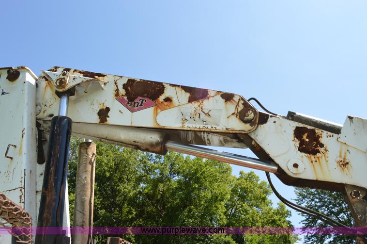 image for item H2871 1993 International 4900 crane truck