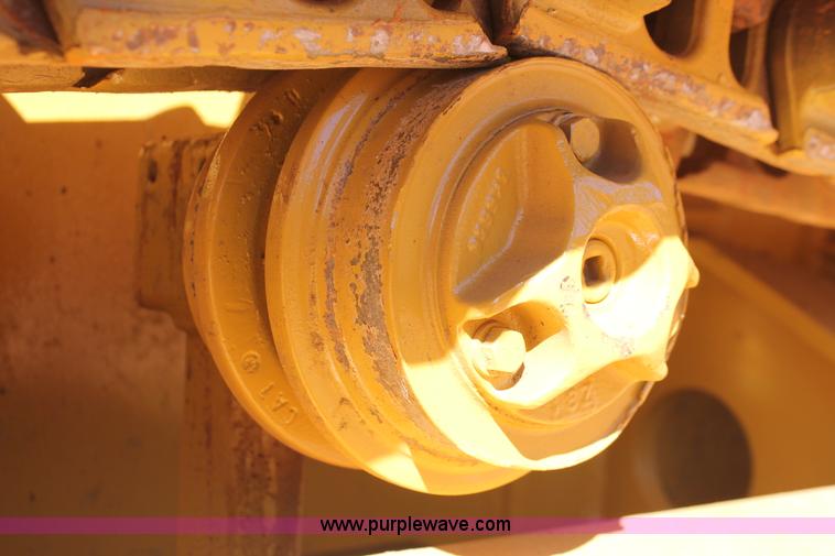 image for item H5538 2003 Caterpillar D5G XL dozer